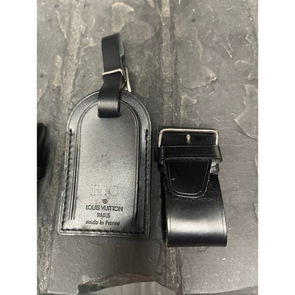 Authentic Louis Vuitton Name Tag black - Picture 1 of 1